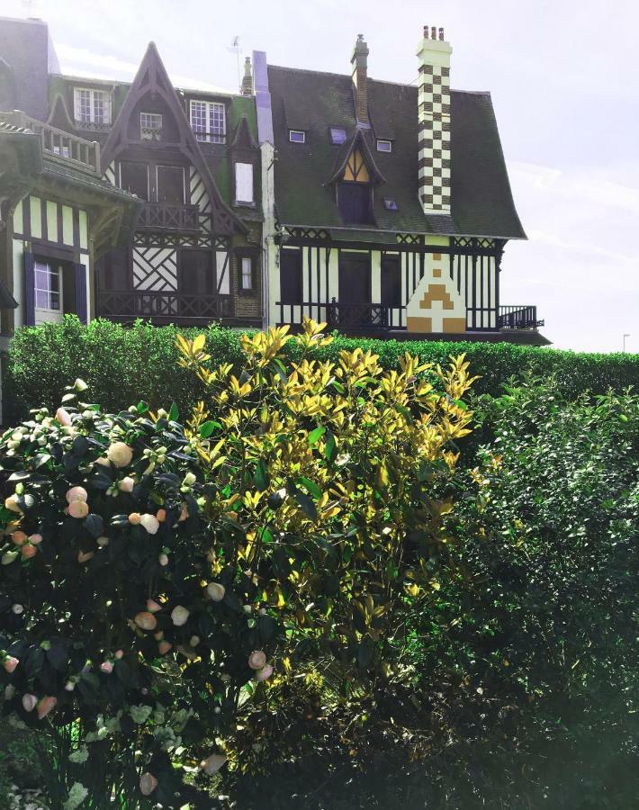 Le Manoir Normand Apartment Trouville-sur-Mer Exterior photo